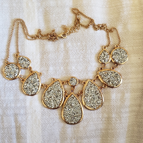 Necklace - Picture 2 of 3